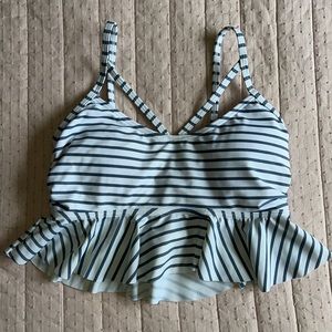 EUC Cocoship bathing suit top